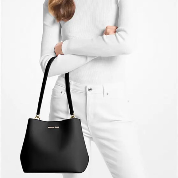 Michael Kors Black Medium Pratt Bucket Bag New with Tags Gold Double Pocket - Picture 1 of 12